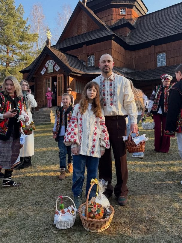 Андрій Бєдняков із донькою / © instagram.com/biedniakov