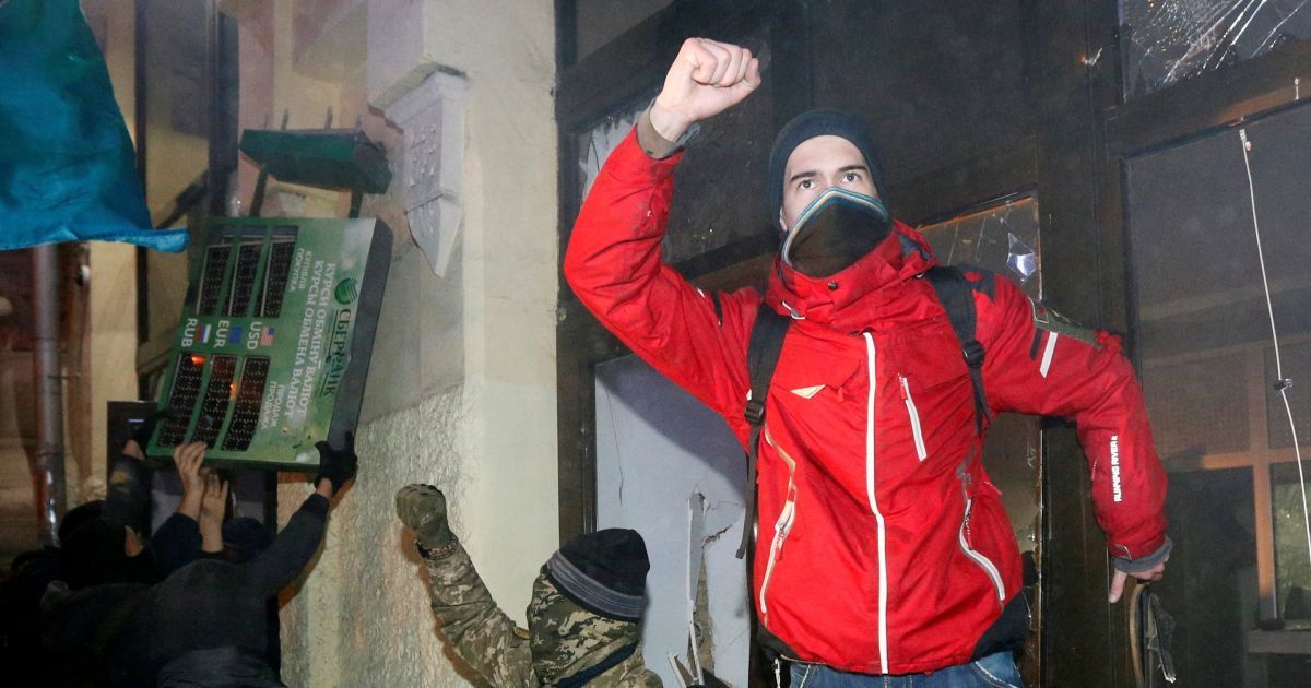 Сутички правоохоронців із протестувальниками на Майдані в Києві_16 / © Reuters