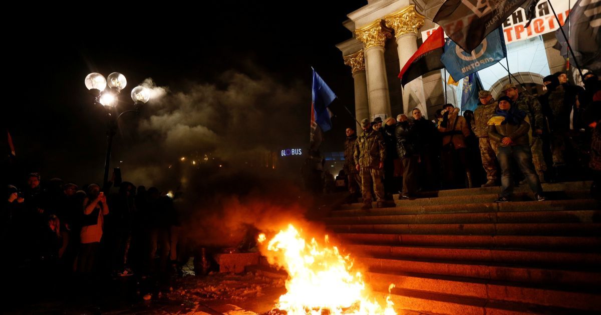 Сутички правоохоронців із протестувальниками на Майдані в Києві_5 / © Reuters