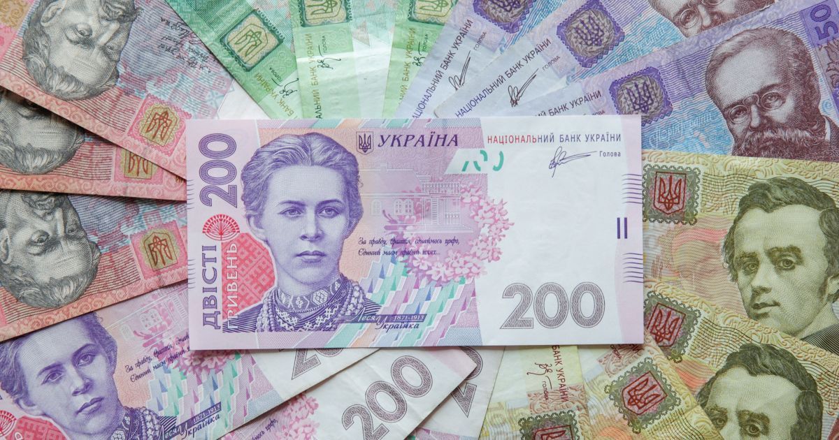 На выплаты безработным украинцам направят почти 8 миллиардов гривен