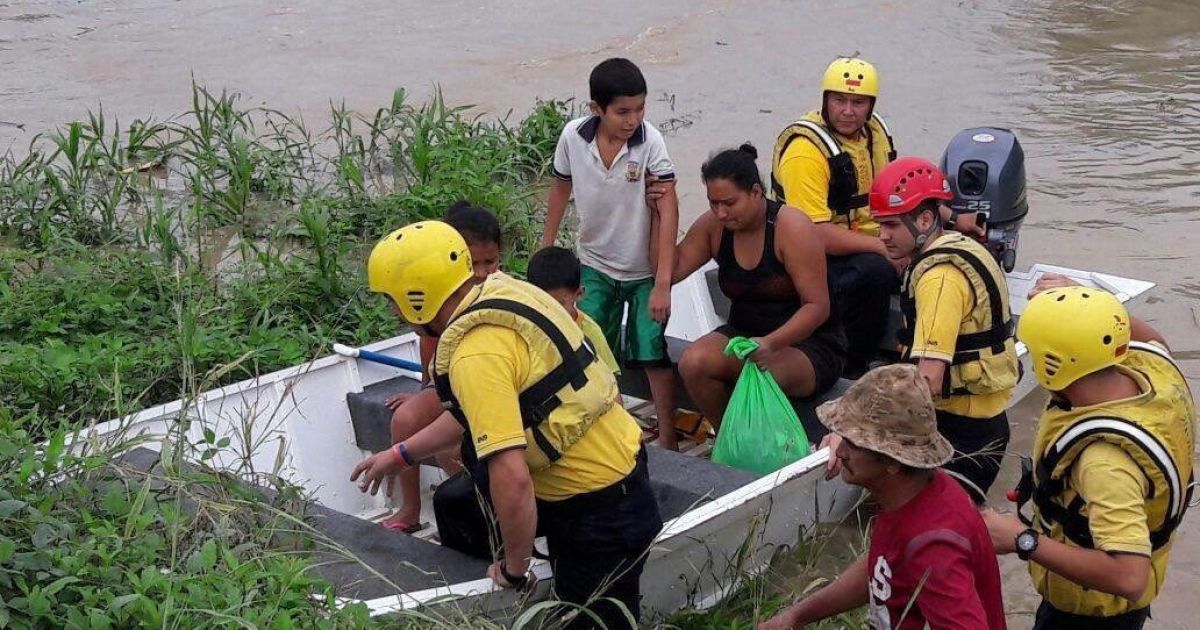 У Коста-Риці та Нікарагуа евакуювали тисячі людей через руйнівний ураган Отто