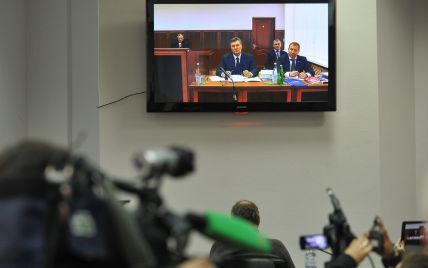 Украинских журналистов не пустили на допрос Януковича в Ростове