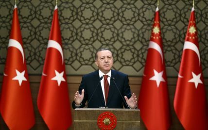 Эрдоган рассказал, как долго продлится чрезвычайное положение в Турции