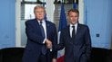 Президент США Дональд Трамп зустрівся з президентом Франції Еммануелем Макроном під час двосторонньої зустрічі на полях саміту G7 у понеділок, 15 червня
