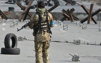 Міг бути диверсантом: у Києві під час комендантської години затримали озброєного чоловіка