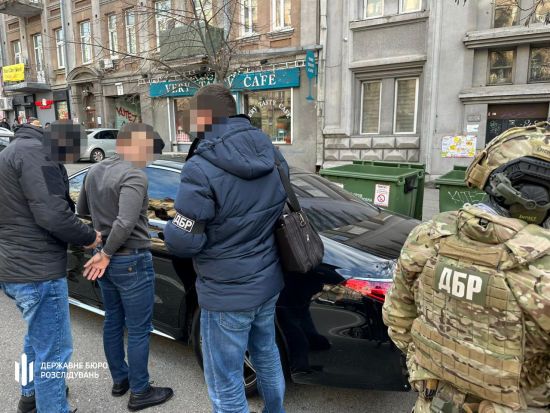 Хабар у пів мільйона доларів: стали відомі нові подробиці справи львівського бізнесмена Гринкевича