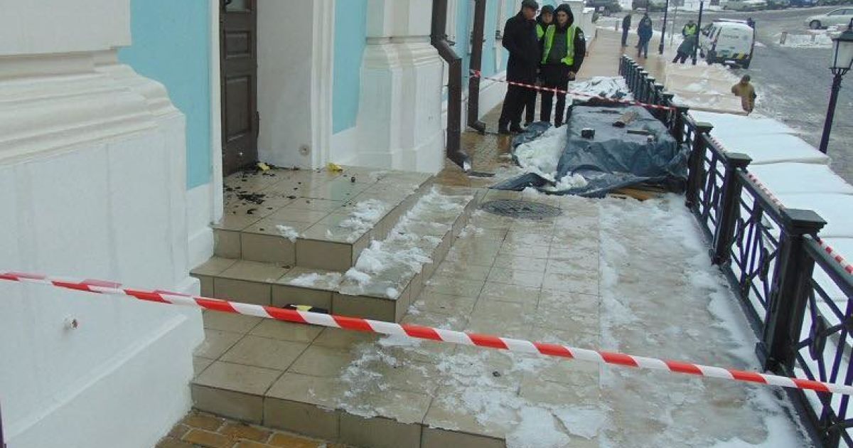Підпал Андріївської церкви_2 / © Полиция Киева / Facebook