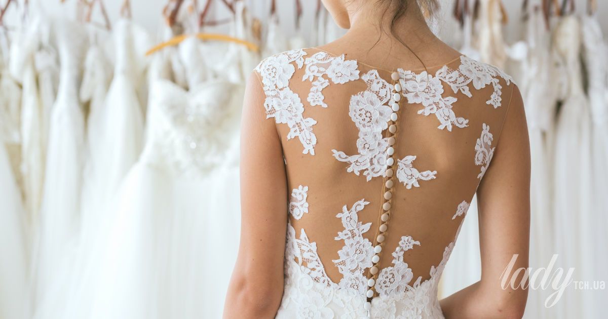 Винахідливо: наречена вигадала спосіб, щоб дізнатися, який матиме вигляд у своїй весільній сукні