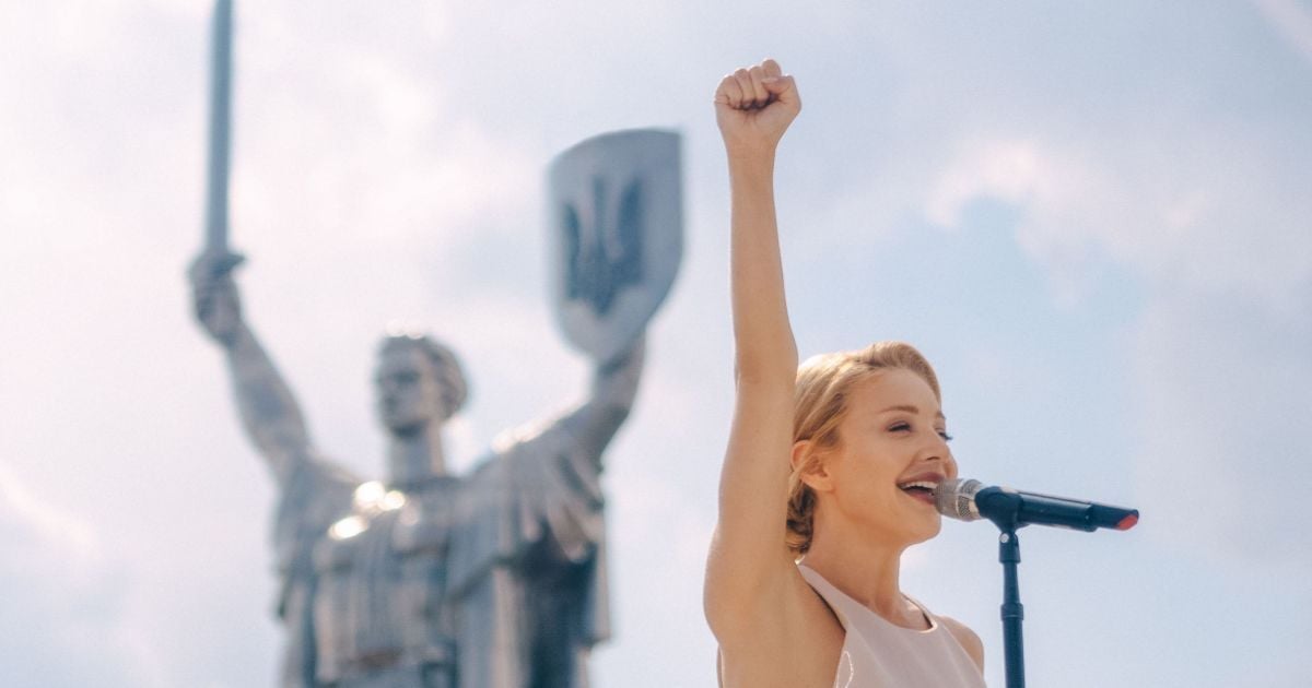 Tina Karol Presents Powerful Song “One Nation Under Love” on Ukraine’s Independence Day