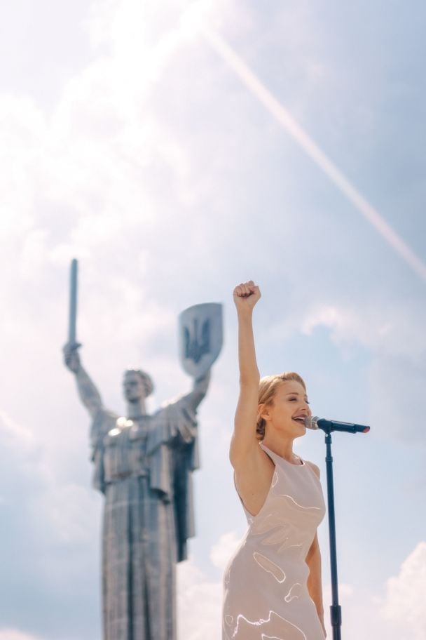 Тина Кароль