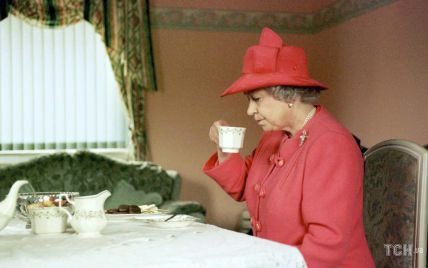 Королівський шефкухар розповів, із чим п'є чай Єлизавета II