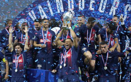 Последний трофей Мбаппе в Париже: ПСЖ обыграл "Лион" и завоевал Кубок Франции (видео)
