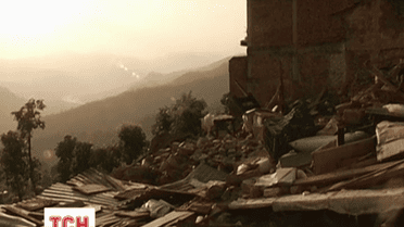 Нові землетруси в Непалі, кількість жертв зростає