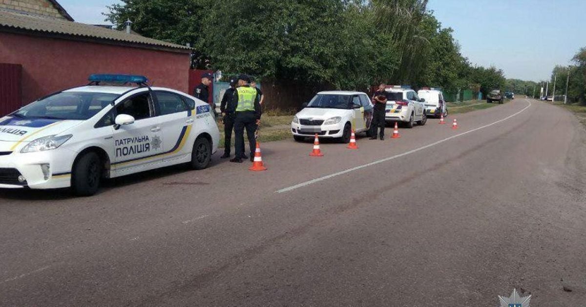Патрульні затримали п'яного пасажира, який викрав автомобіль таксиста