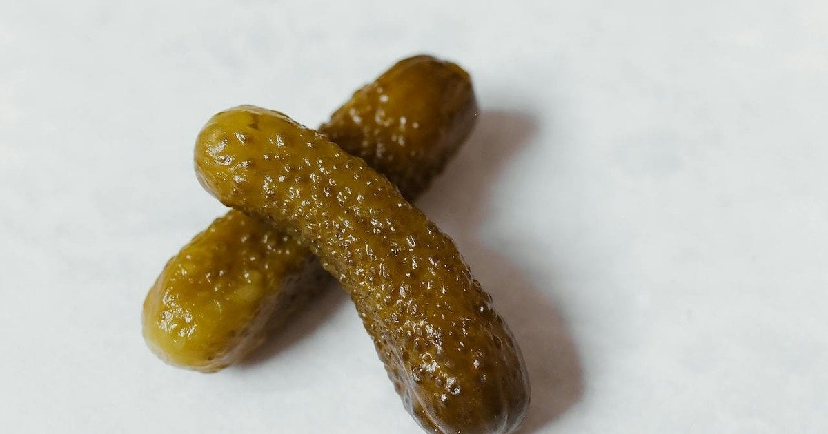 Чи допомагають солоні огірки схуднути