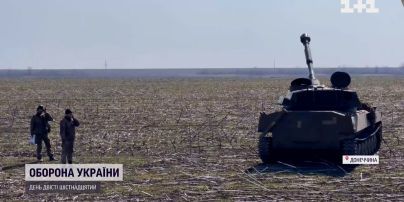 Українська артилерія прицільними пострілами залишає окупантів без постачання на Донеччині