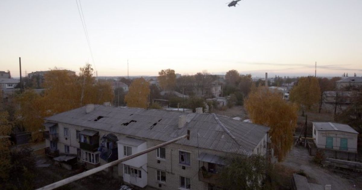 Сватово разгромлено из-за взрывов снарядов на военном складе. / © УНИАН