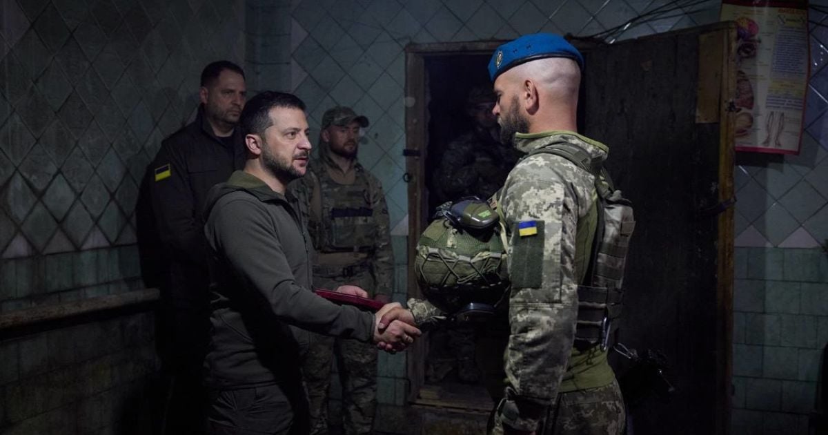 Зеленський 23 травня приїхав на фронт / © t.me/V_Zelenskiy_official
