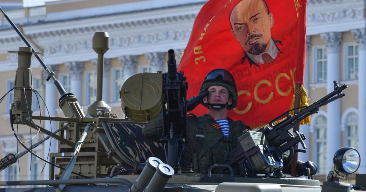 Репетиция парада на 9 мая в Санкт-Петербурге