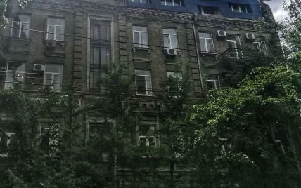 Киевлянин на чердаке высотки зарегистрировал восемь новых квартир