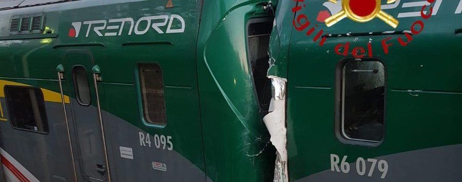 В Италии из-за столкновения двух поездов пострадали около 50 человек