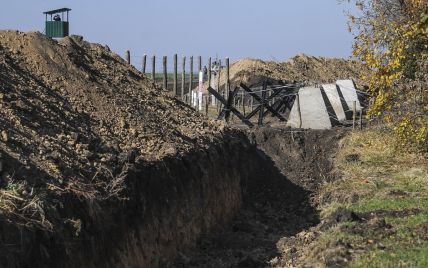 Холодницький вимагає 16 млн застави для крадіїв на проекті "Стіна"