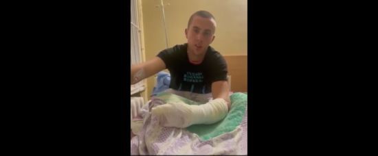 "Дякую ЗСУ, що взяли мене в полон": окупант, в ранах якого завелися хробаки, передав вітання українським захисникам (відео)