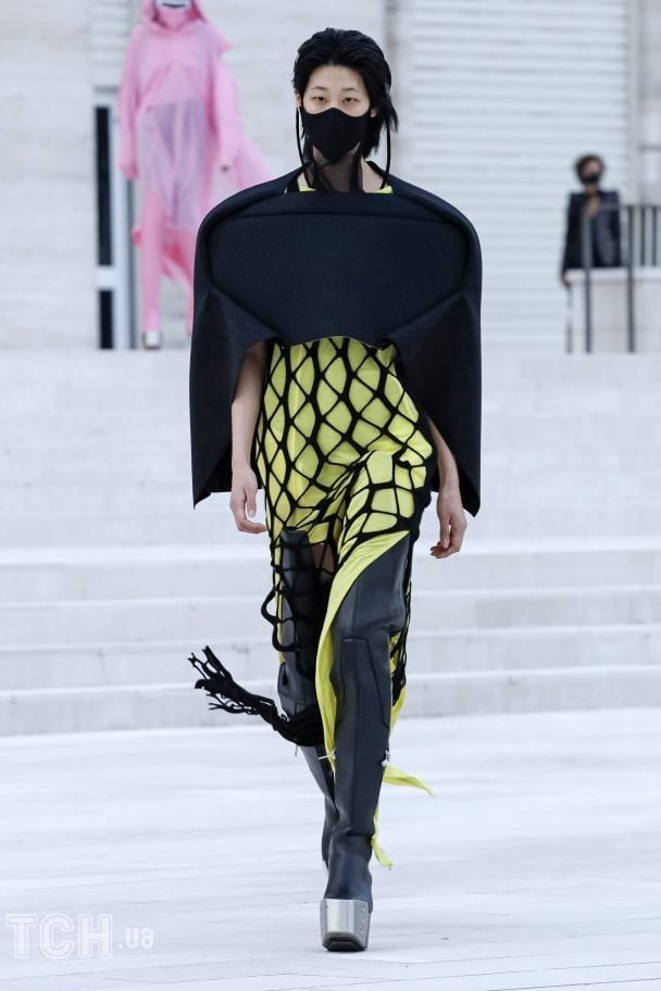 Коллекция Rick Owens прет-а-порте сезона весна-лето 2021 / © East News