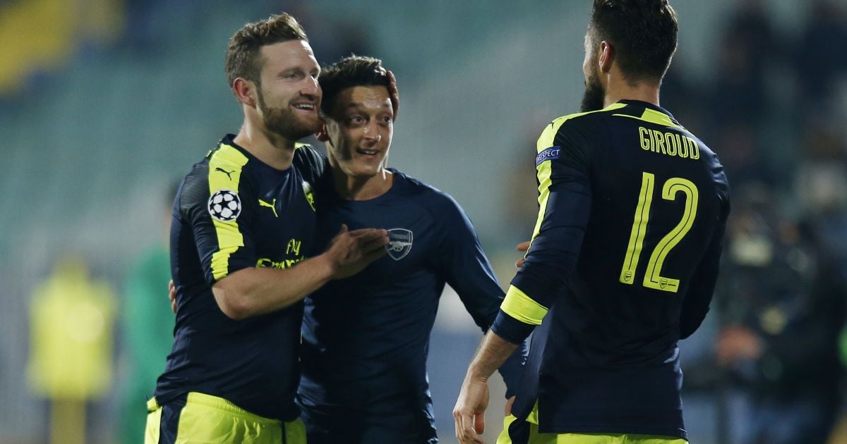 "Арсенал" вышел в плей-офф после 4 туров.