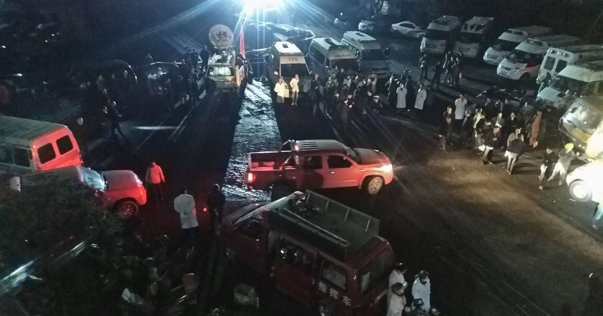 На китайской шахте прогремел мощный взрыв: более десяти человек погибли