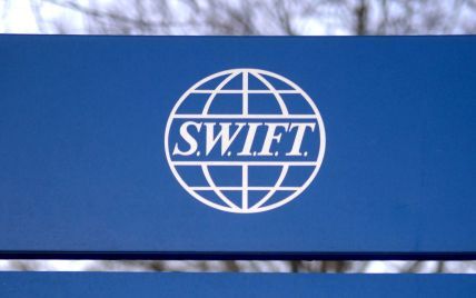 У Європарламенті обговорюють можливість відключення Росії від SWIFT