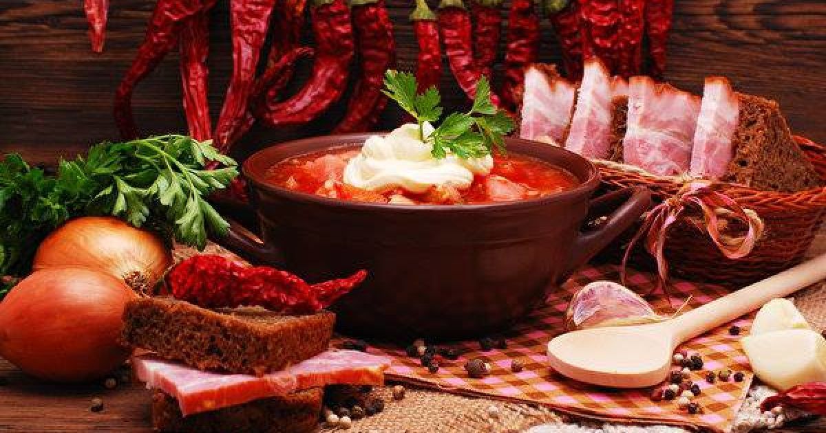 Гастроинспекторы Мишлен приписали украинский борщ русской кухне