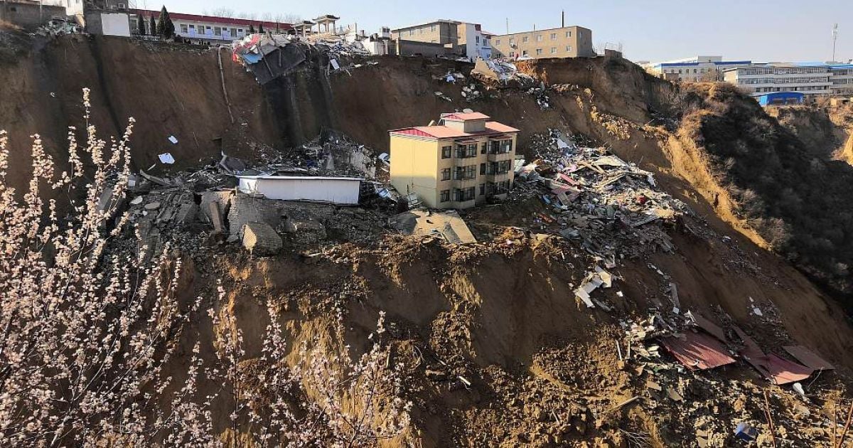 Зсув грунту