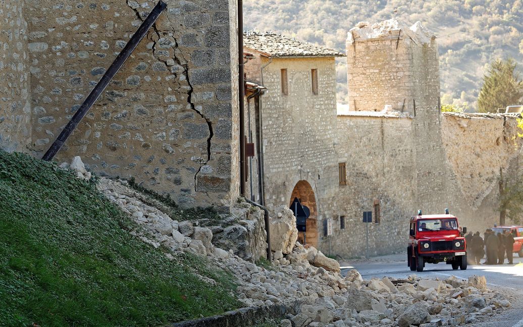 Наслідки землетрусу в місті Норчія / © Reuters