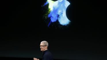 Touch Bar: Apple представила новый MacBook Pro с уникальным тачскрином_1 / © Reuters
