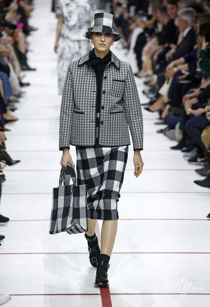 Колекція Christian Dior прет-а-порте сезону осінь-зима 2019-2020 / © East News