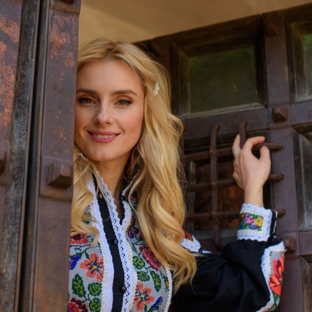 Ірина Федишин приголомшила дорослим виглядом 15-річного сина-красеня