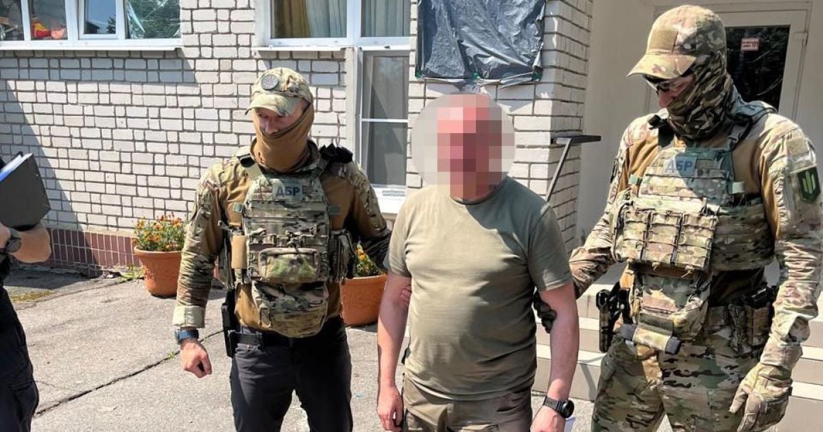 Экс-военком Запорожского ОТЦК и СП, организовавший схему с боевыми выплатами подчиненным