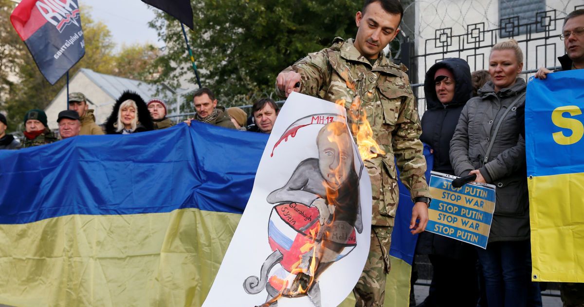 На марше националистов произошло недоразумение с полицией