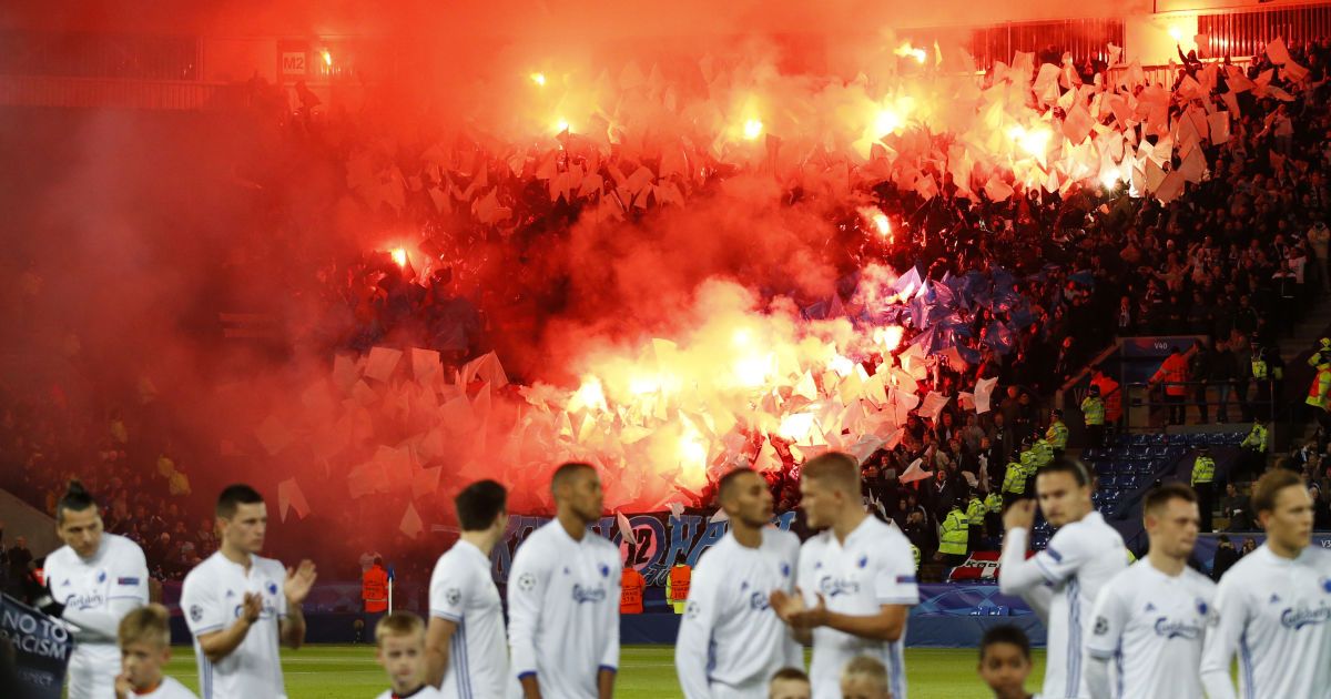 Фанати чемпіона Данії влаштували захопливе вогняне шоу у Лізі чемпіонів