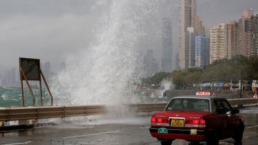 Тайфун насувається на Гонконг / © Reuters