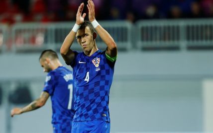 ФІФА може покарати дві європейські федерації за антисербські кричалки вболівальників