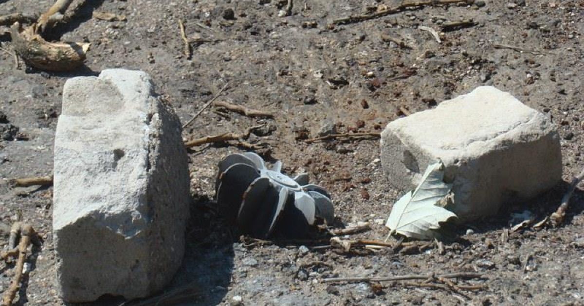 В Донецке в руках у детей разорвался снаряд