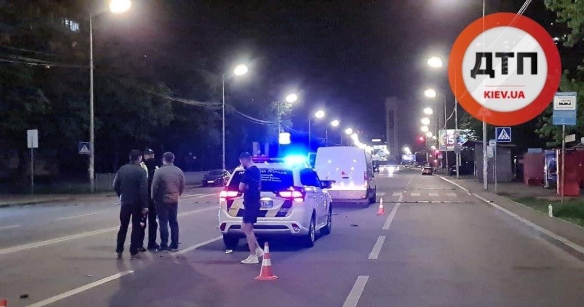 У Києві пішохода збили одразу два авто