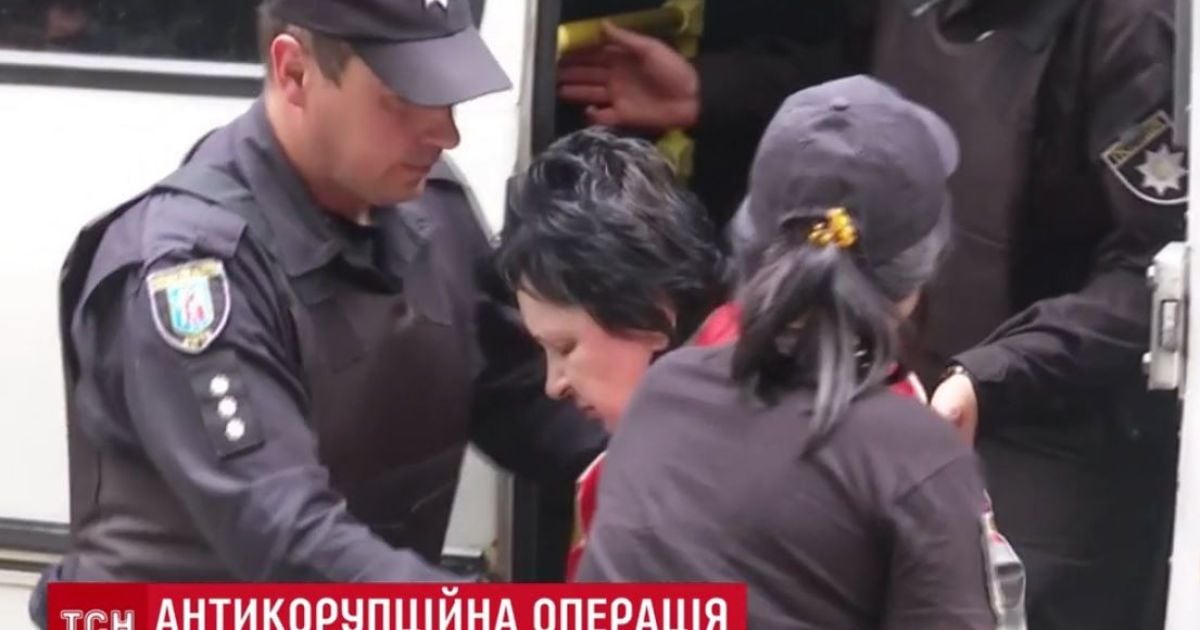 Одному из задержанных экс-налоговиков стало плохо в автозаке