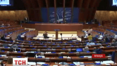 ПАСЕ требует усилить давление на Россию