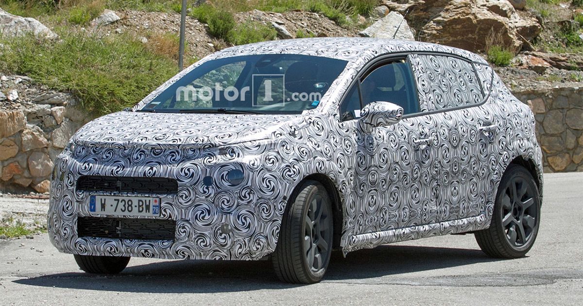 Citroen вывел на тесты новый хэтчбек C3