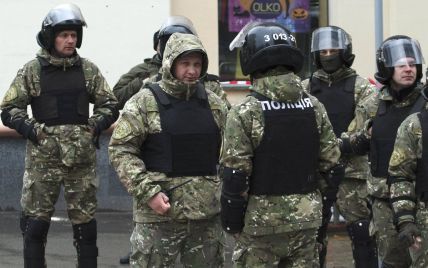 В Киеве и на Житомирщине правоохранители обыскивают здания епархий УПЦ МП