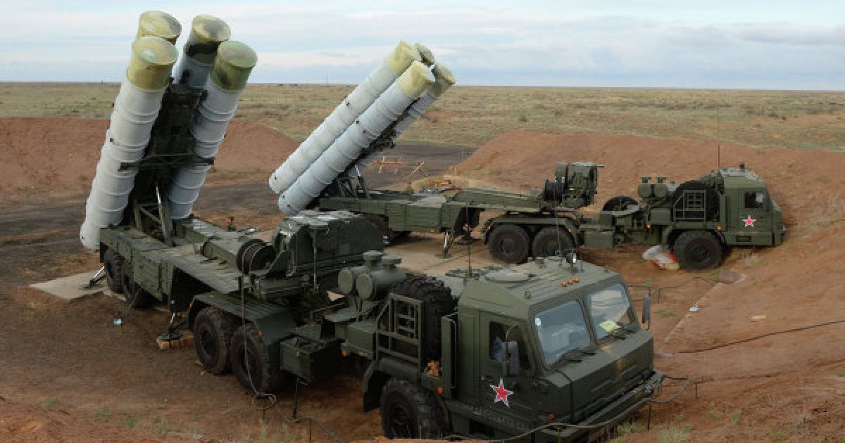 Военные уверяют, что ракета попала в мишень с расстояния чуть менее 400 км.