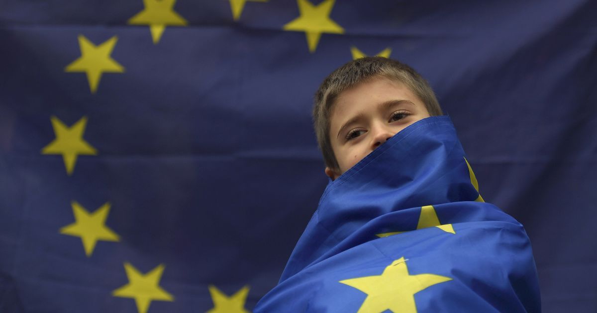 Ес безвиз. Безвизовый режим для украины с ес. Чешское председательство в ес. Безвизовый режим с европой. Ес безвиз.